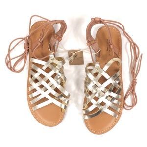 American Eagle Gold Rose Gladiator Sandals sz 7